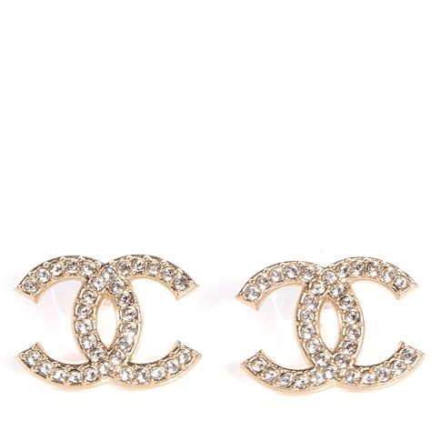 chanel earrings dubai price.